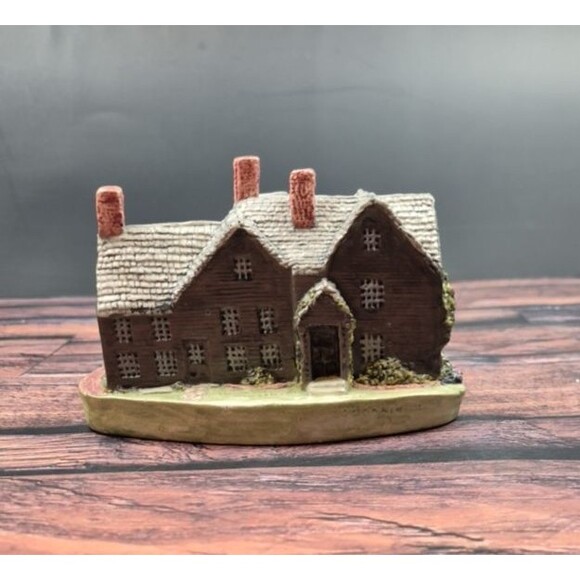 Hestia 1987 House‎ of Seven Gables Figurine Literary Decor Cottagecore VTG USA - Picture 2 of 12